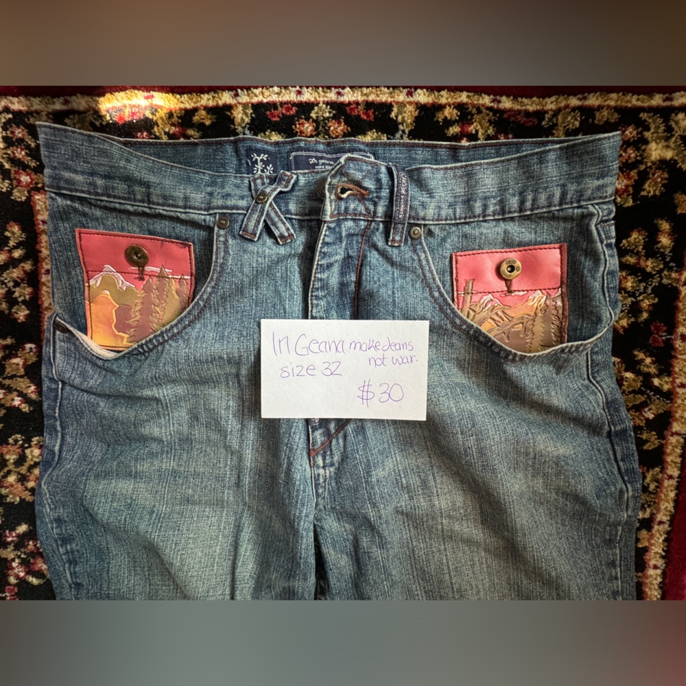 In Geana Make Jeans Not War